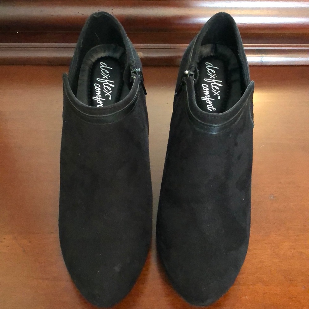 Black heels